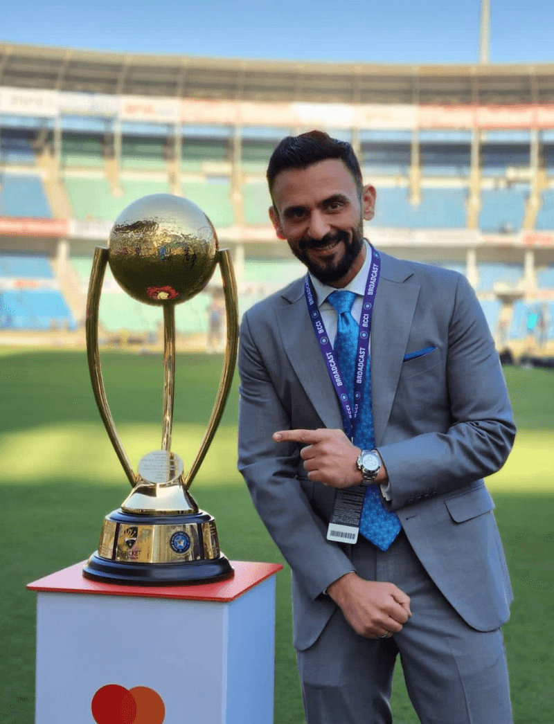 jatin sapru net worth