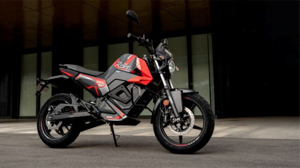 Rorr EZ Sigma Electric Bike: ₹1.27 लाख में 175 KM रेंज, दमदार फीचर्स और स्टाइलिश लुक 2 Rorr EZ Sigma 3