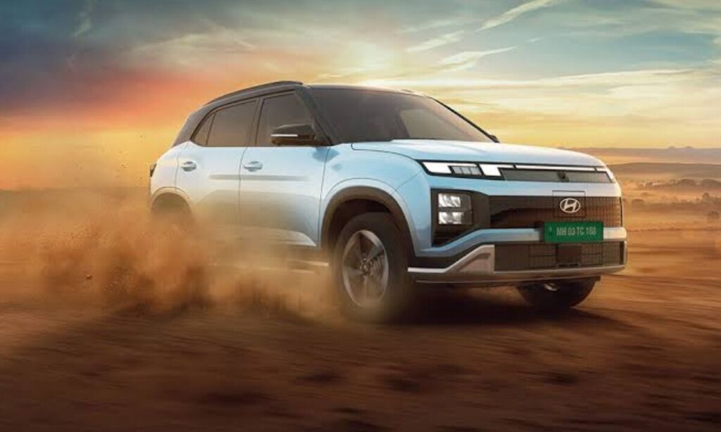 Hyundai Creta Electric लॉन्च: जानिए इस दमदार इलेक्ट्रिक SUV की रेंज, बैटरी, फीचर्स और कीमत 2 AddText 09 04 02.14.17