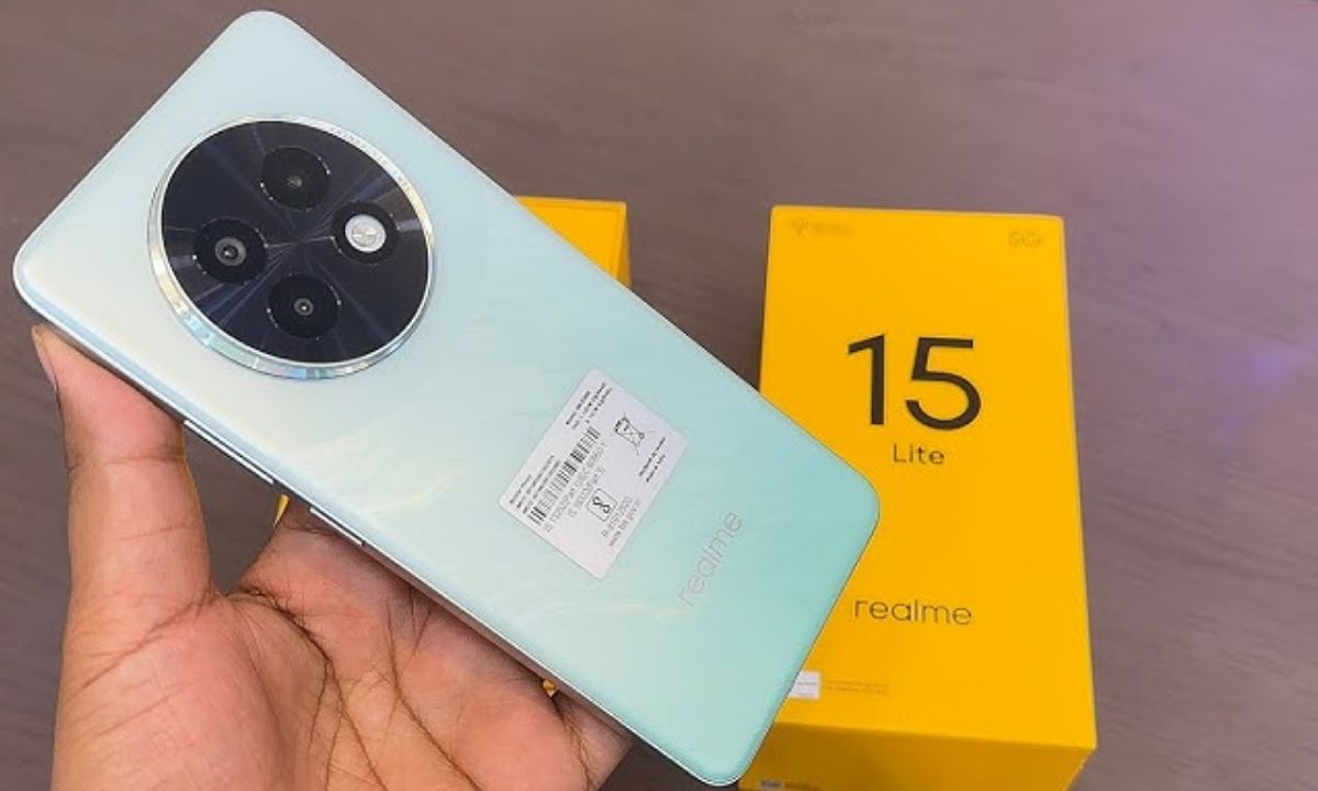 Realme 15 Lite 5G Listed on Amazon