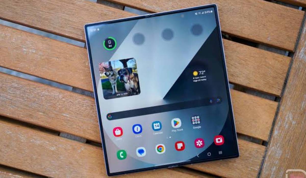 Samsung Galaxy Wide Fold Launch Update